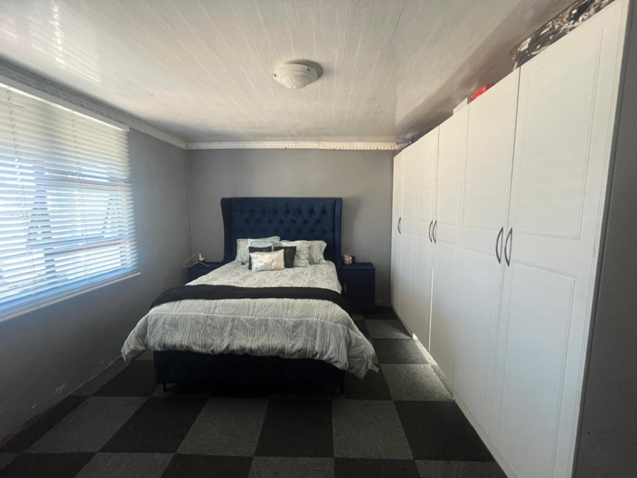 3 Bedroom Property for Sale in Kwazakhele Eastern Cape